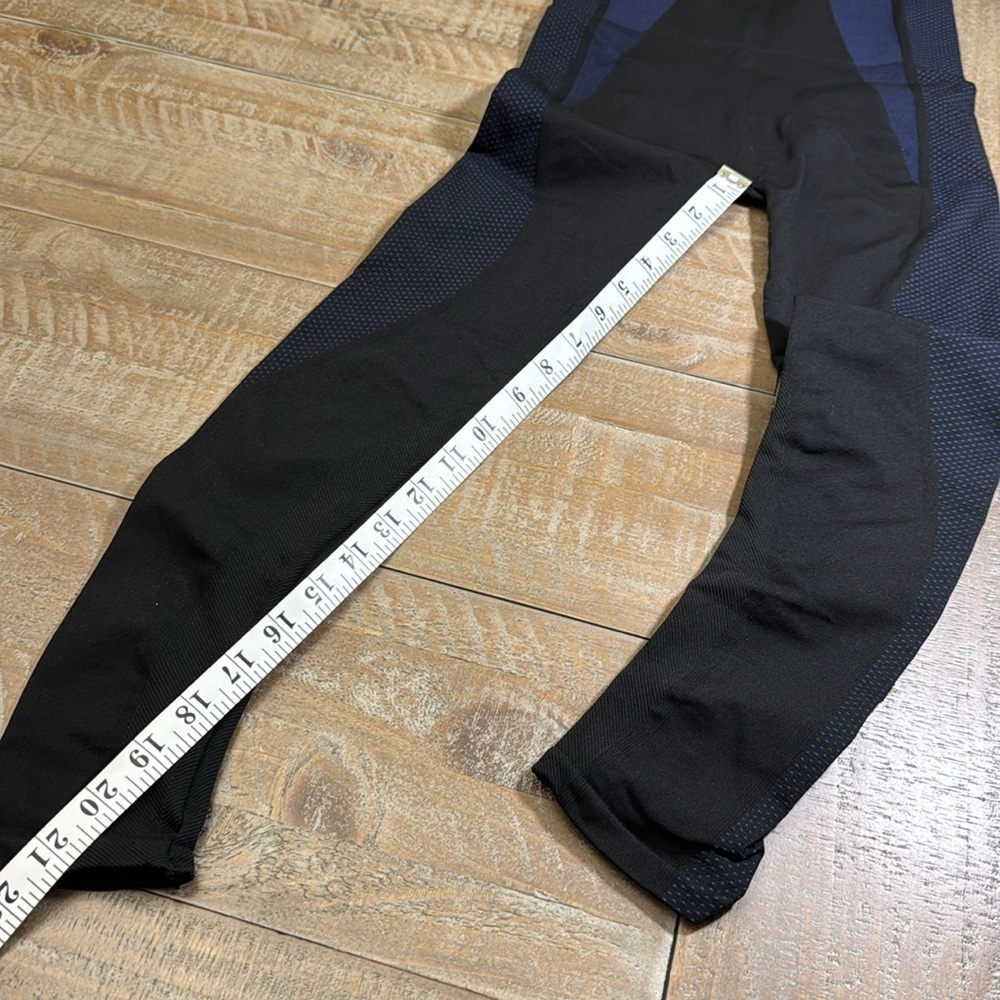 Spanx Leggings - Picture 8 of 8